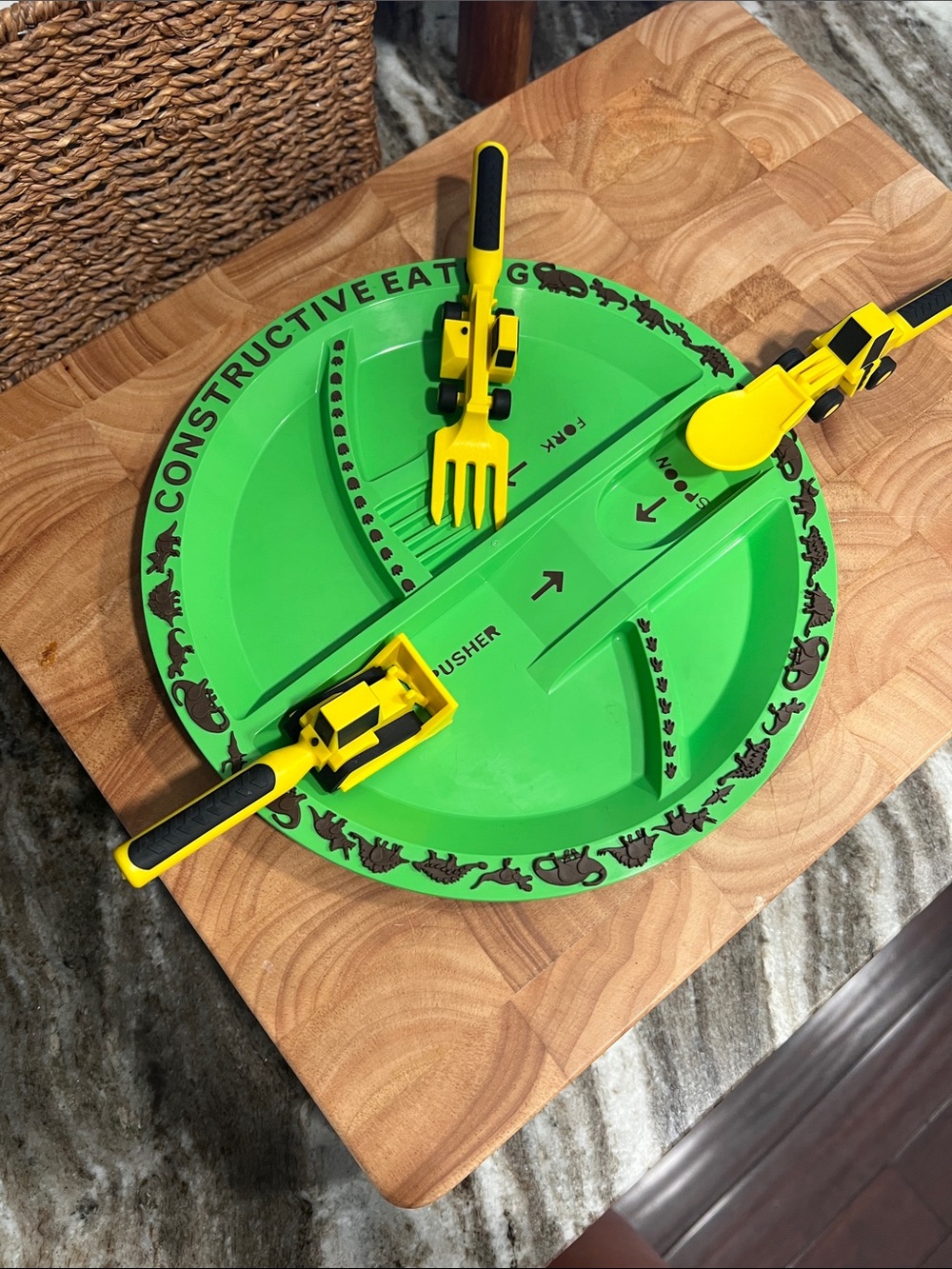 Constructive Eating Construction Site Kids Plate Set